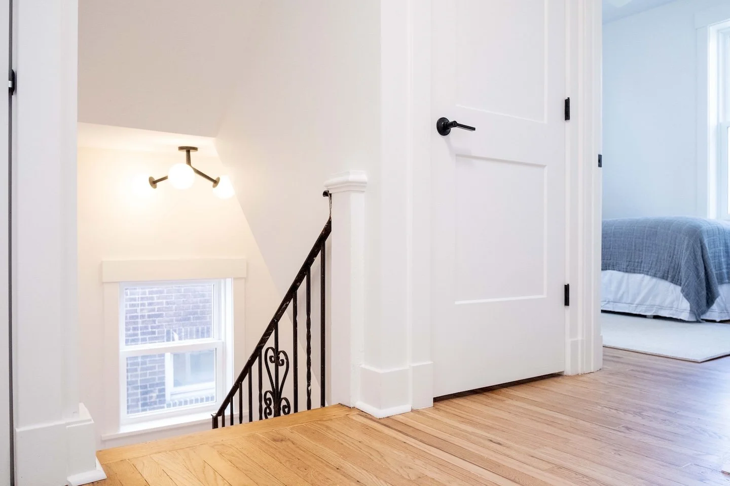 6453 monitor second floor stair F2156 r ad sm copy.jpg