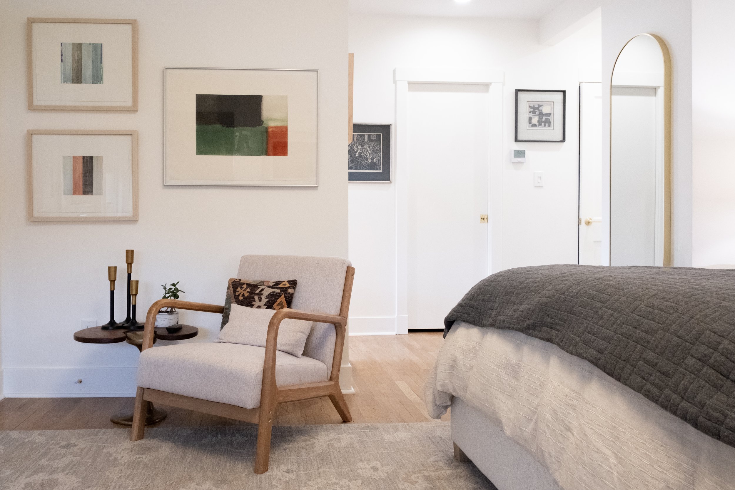 5329 fair oaks bedroom F6622 r ad.jpg
