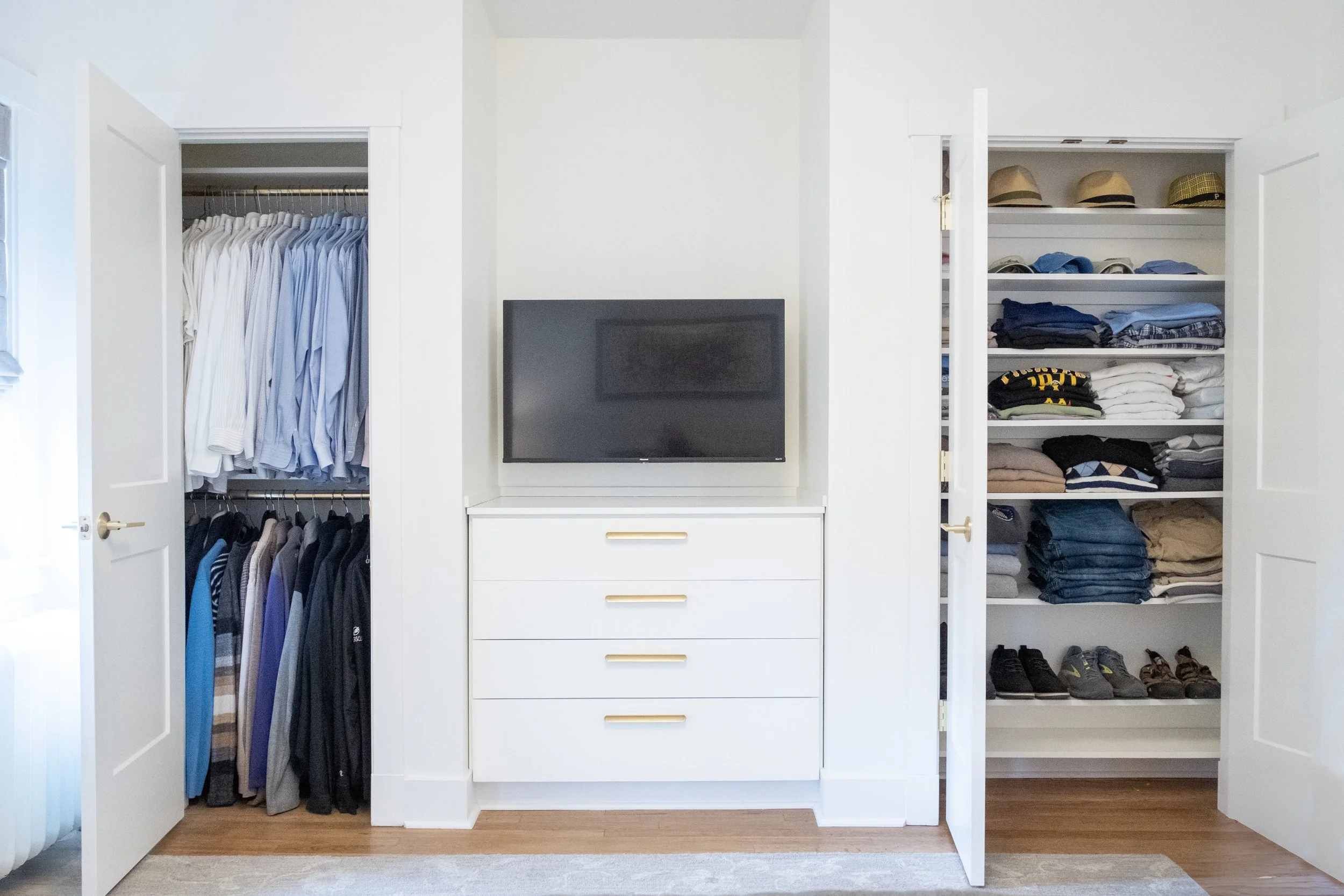 5329 fair oaks closet F6633 r ad.jpg
