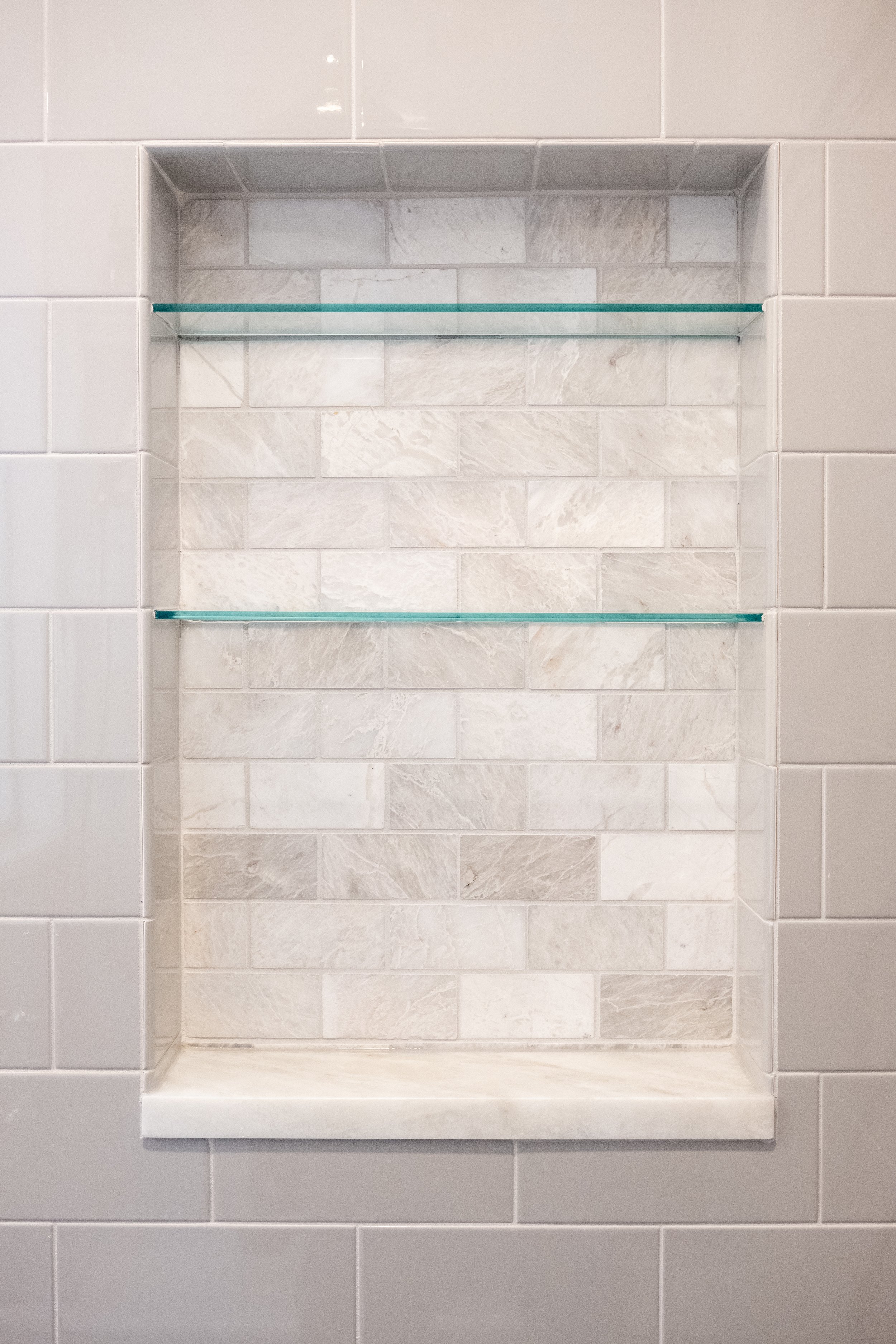 2760 beechwood bathroom F1534 r ad.jpg