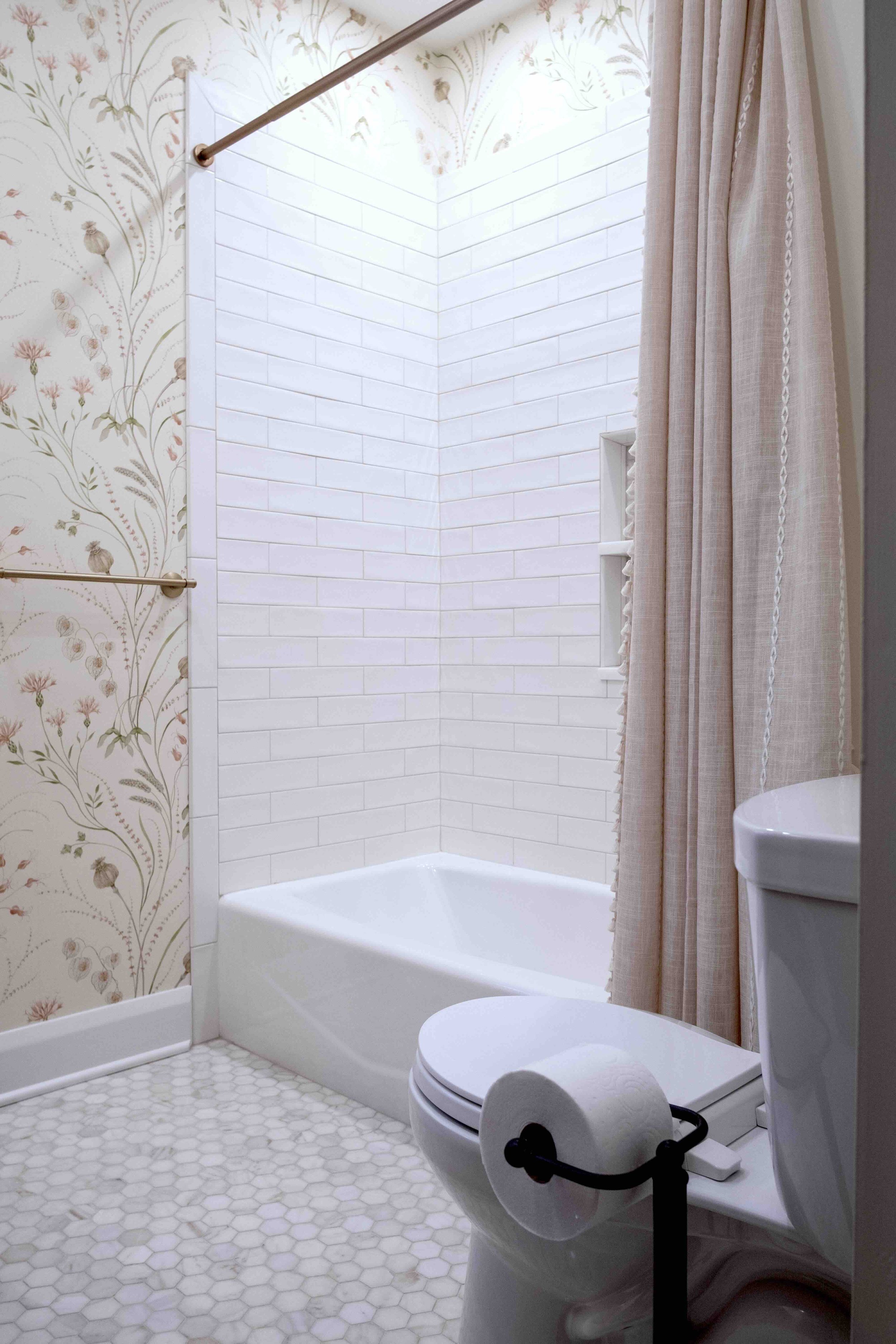 102 richland lane bathroom F7951 r ad.jpeg