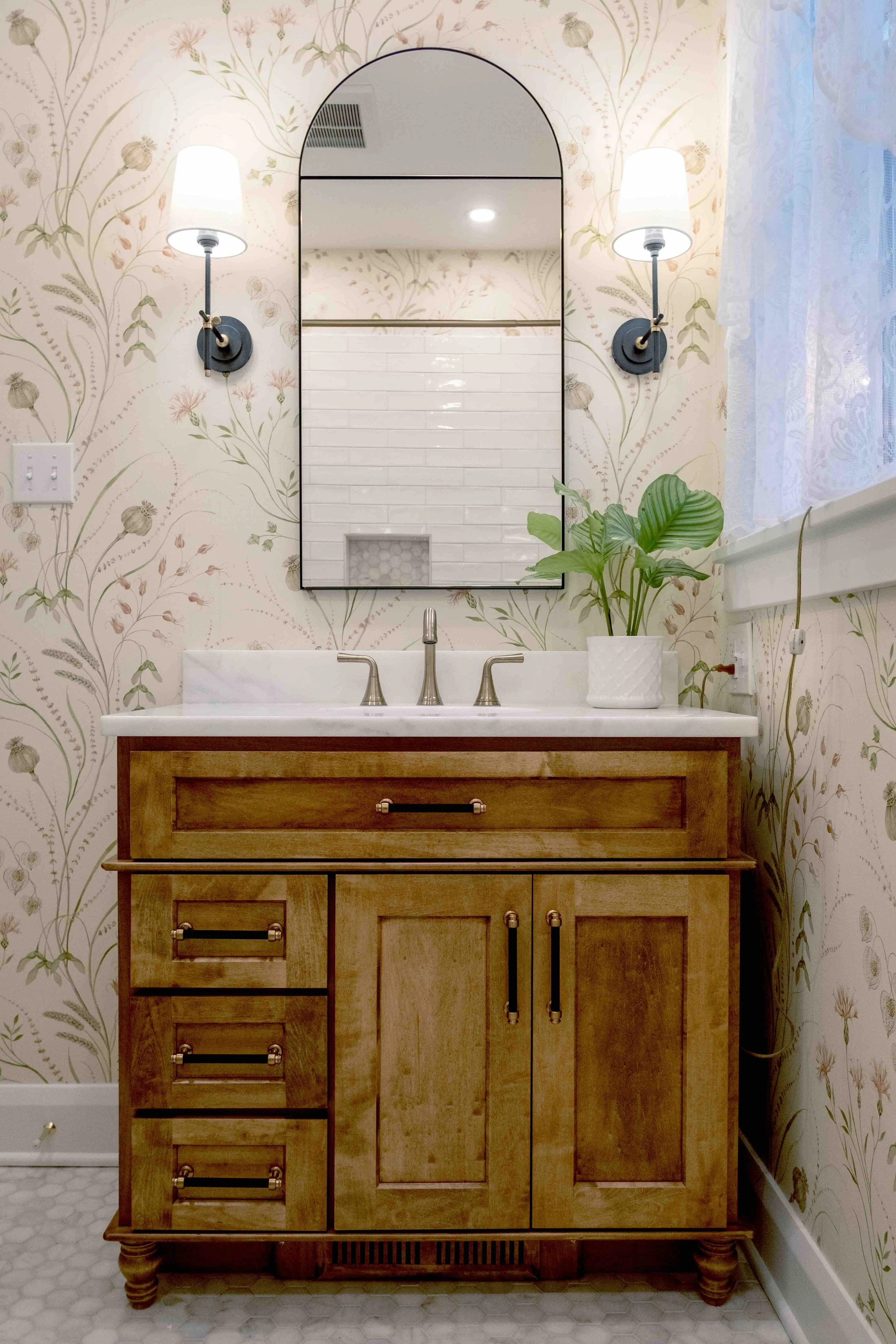 102 richland lane bathroom F7949 r ad.jpeg