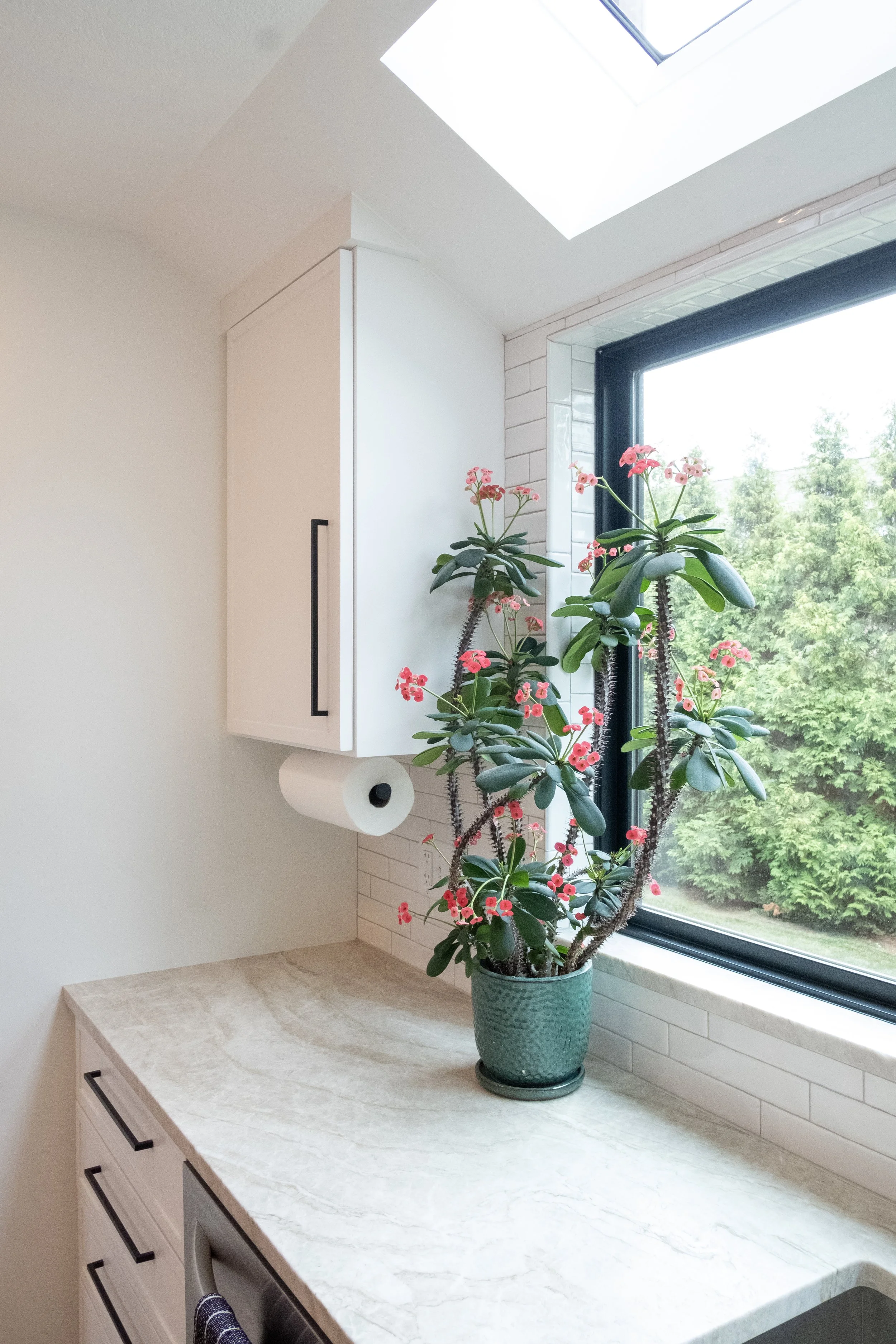 125 gilda kitchen F5353 r.jpg