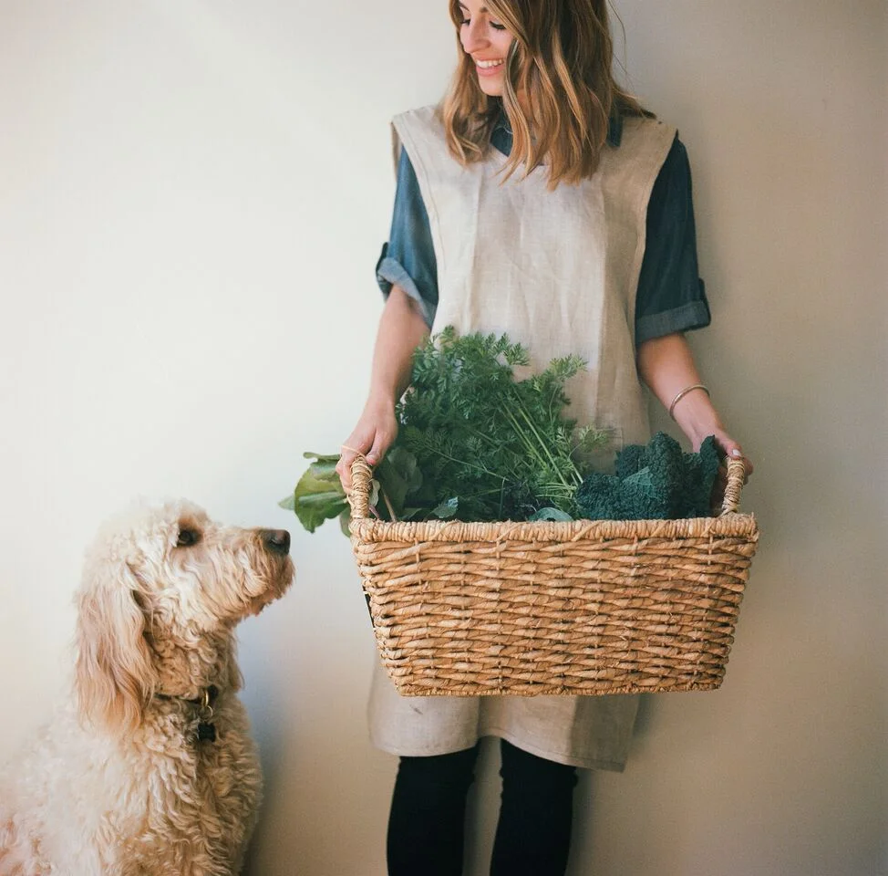 Om / Nourish / Thrive