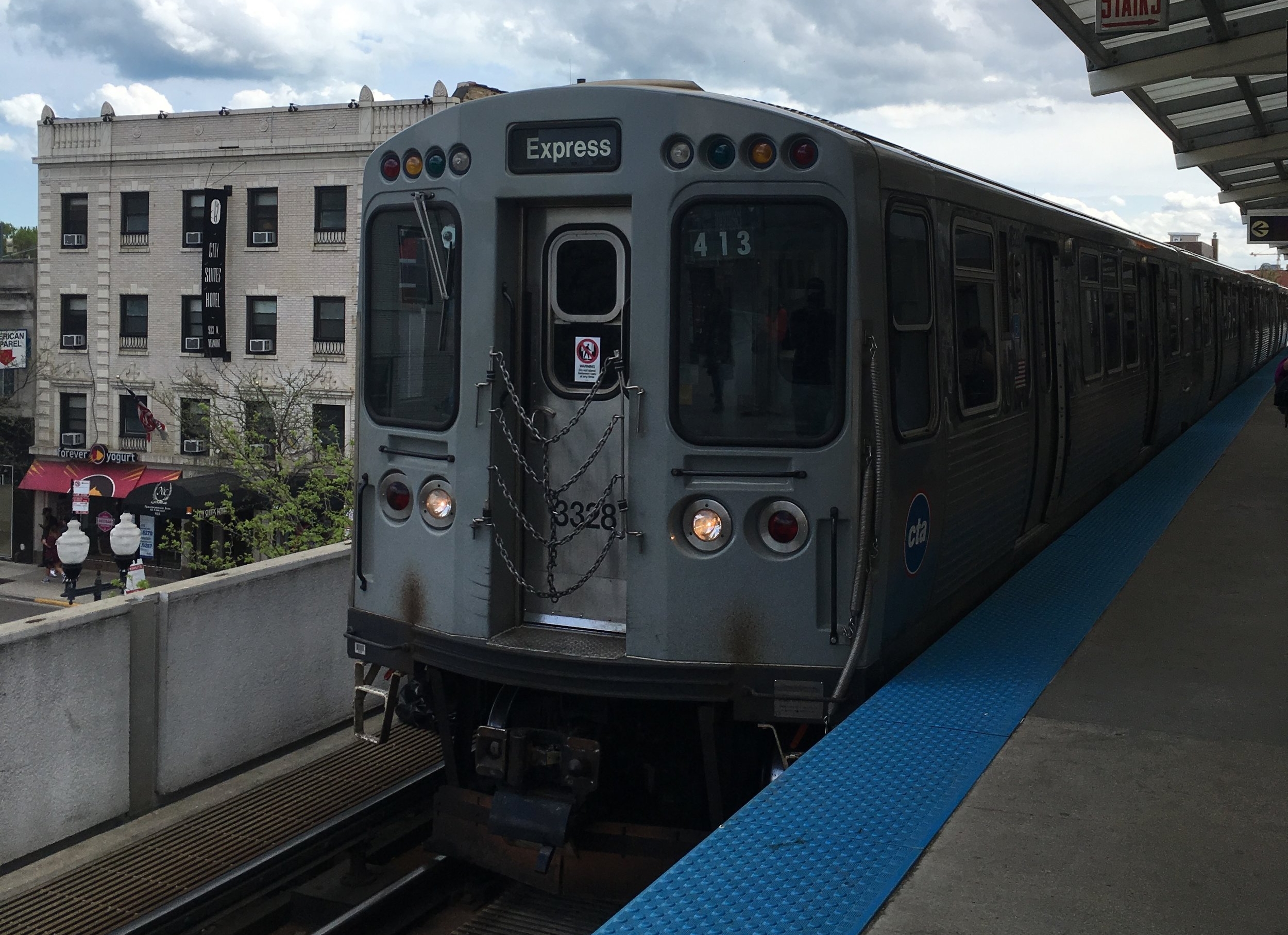 Chicago transit isn't perfect, but at least my phone tells me how long I'll be waiting
