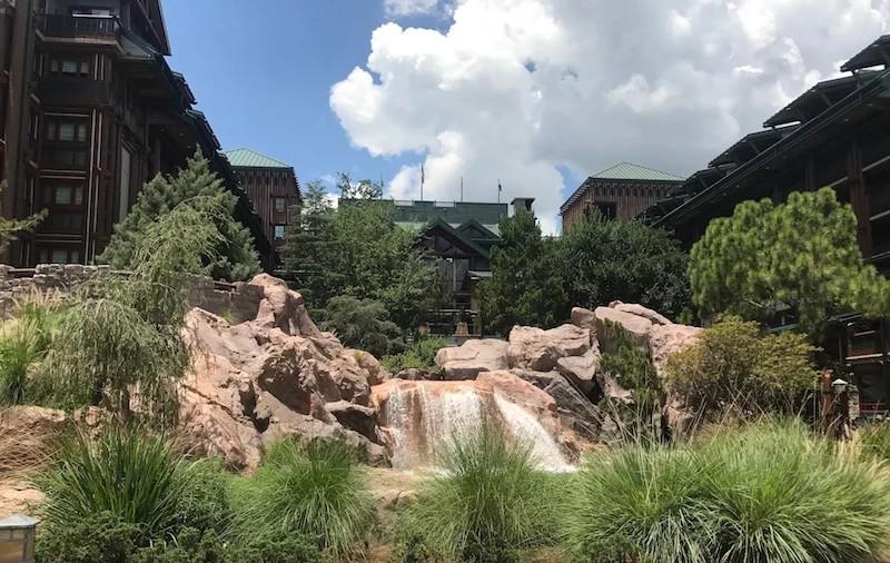 Stay at a Walt Disney World hotel to book your Fastpass+ earlier!