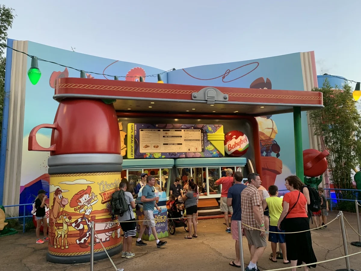 Complete Guide To Disney Dining Plans at Disney World