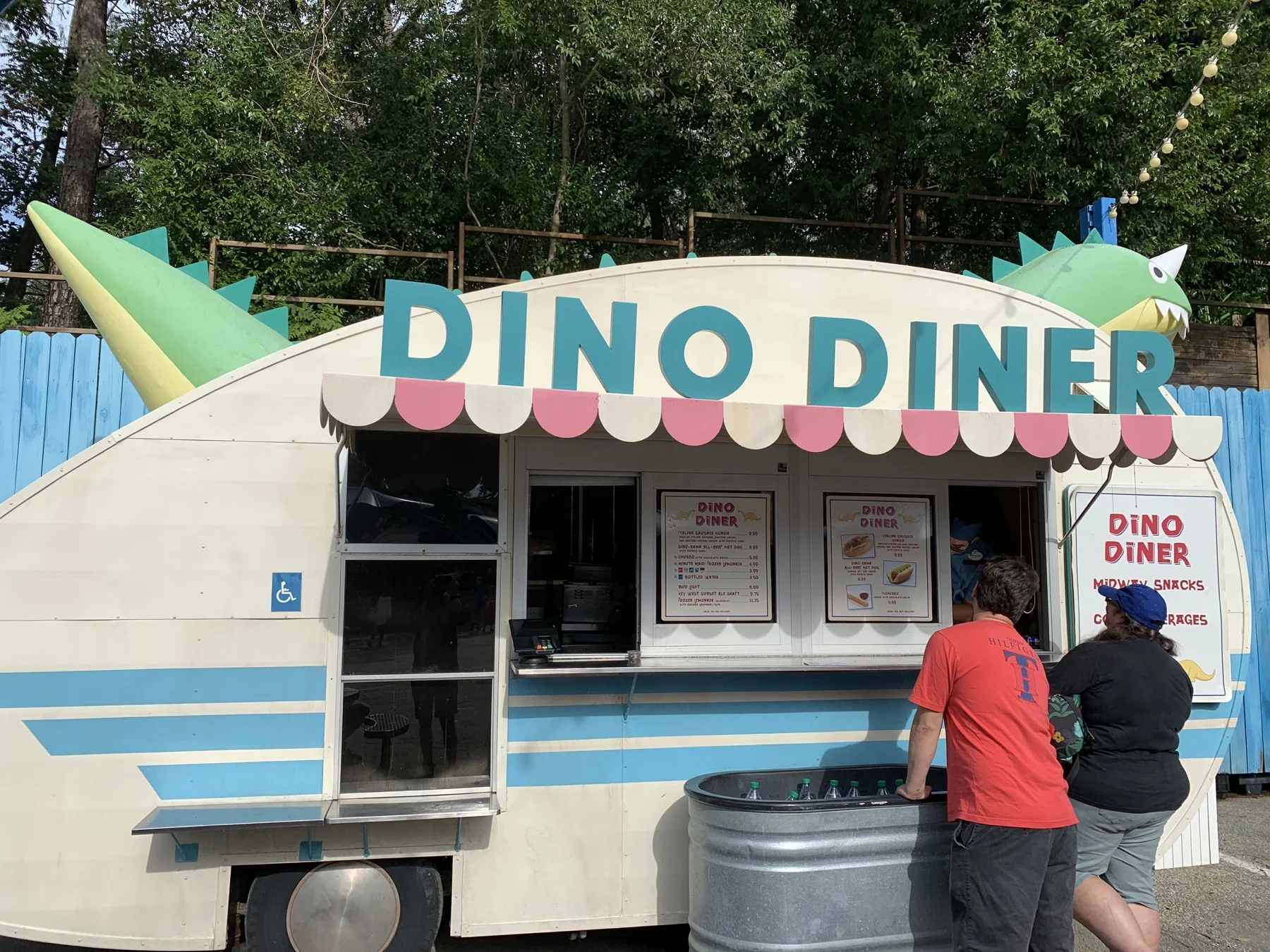 Where To Grab A Drink In Disney's Animal Kingdom