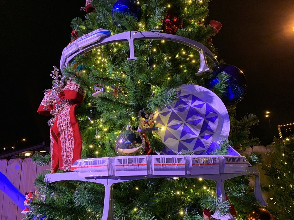 Christmas at Walt Disney World (2024)