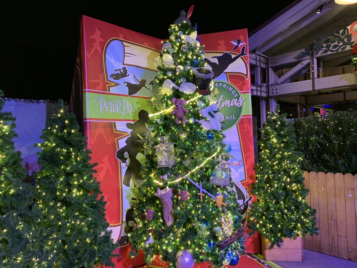 walt disney world christmas disney springs christmas tree trail 46.jpeg