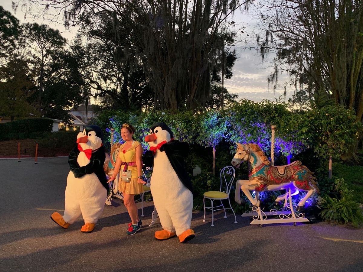 rundisney walt disney world marathon 2019 character 12.jpeg