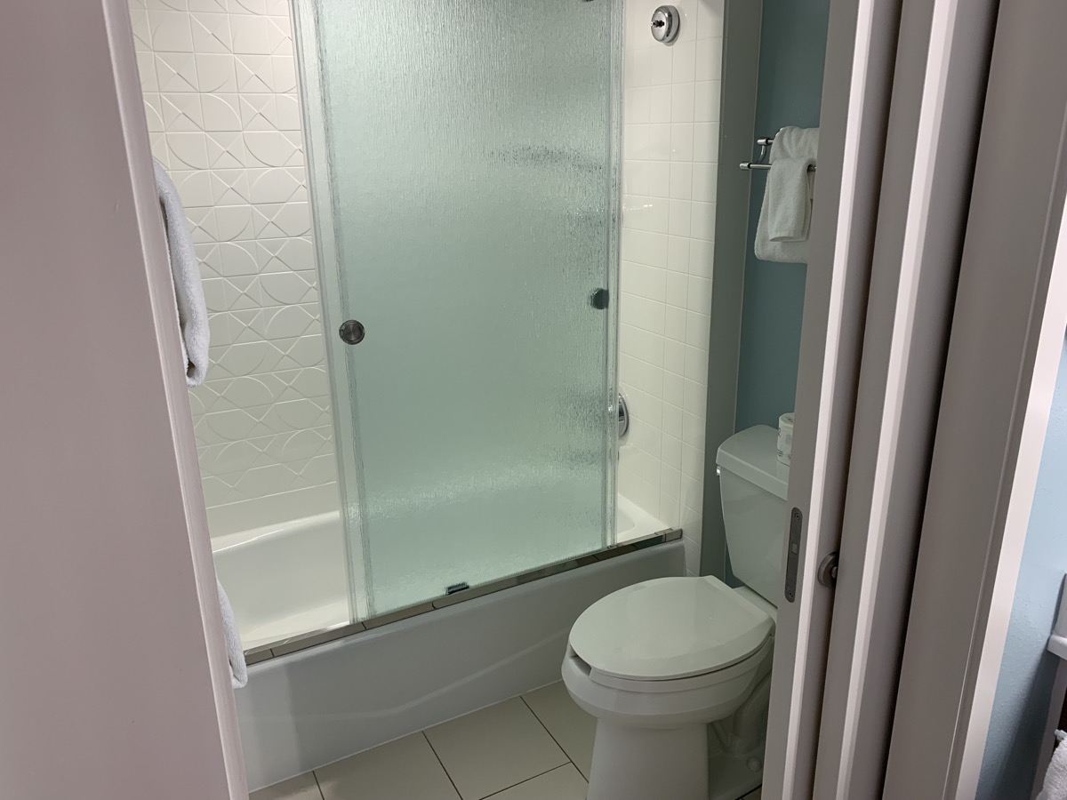 disney world pop century review room bathroom 4.jpeg