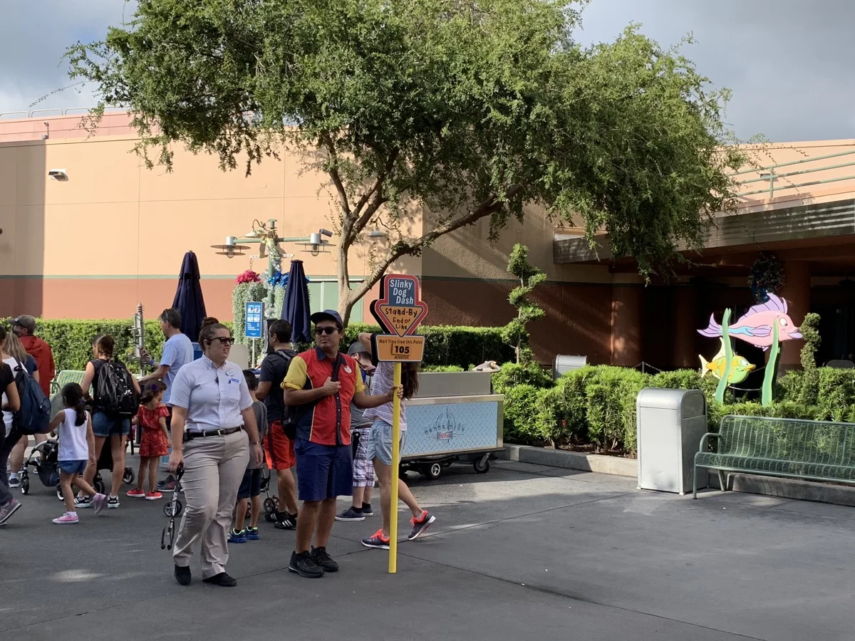 Oops, you arrived late and now you get to wait 105 minutes for Slinky Dog Dash.