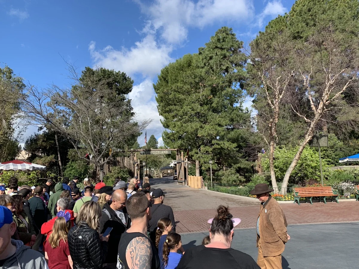 disneyland rope drop corral 2.jpeg