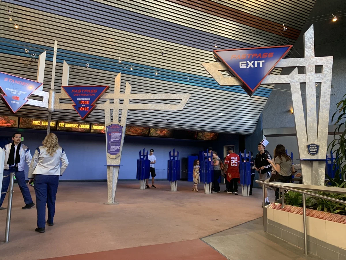 Disneyland Rope Drop Strategy