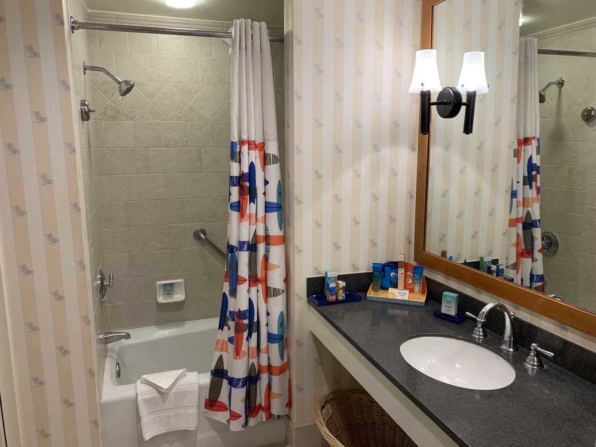 disney paradise pier hotel review room bathroom 1.jpeg