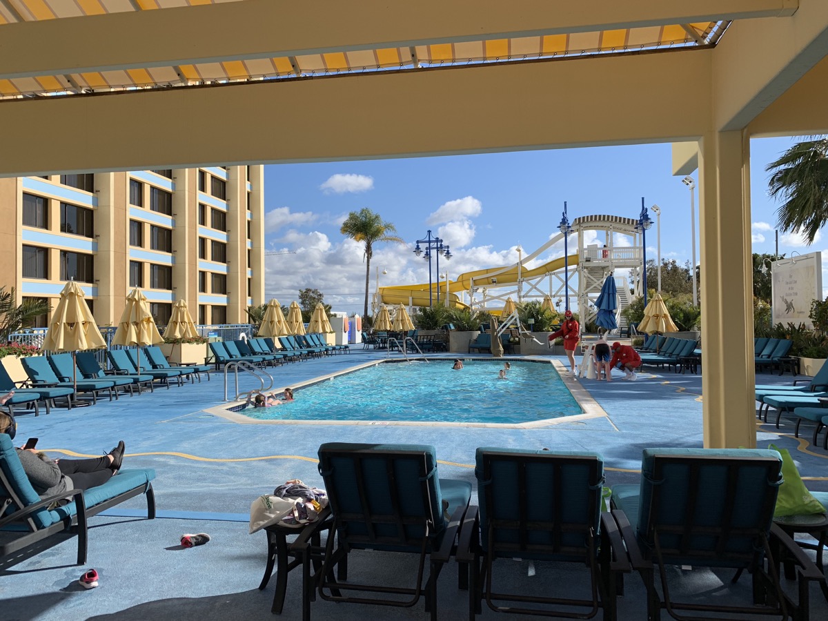 disney paradise pier hotel review pool 4.jpeg