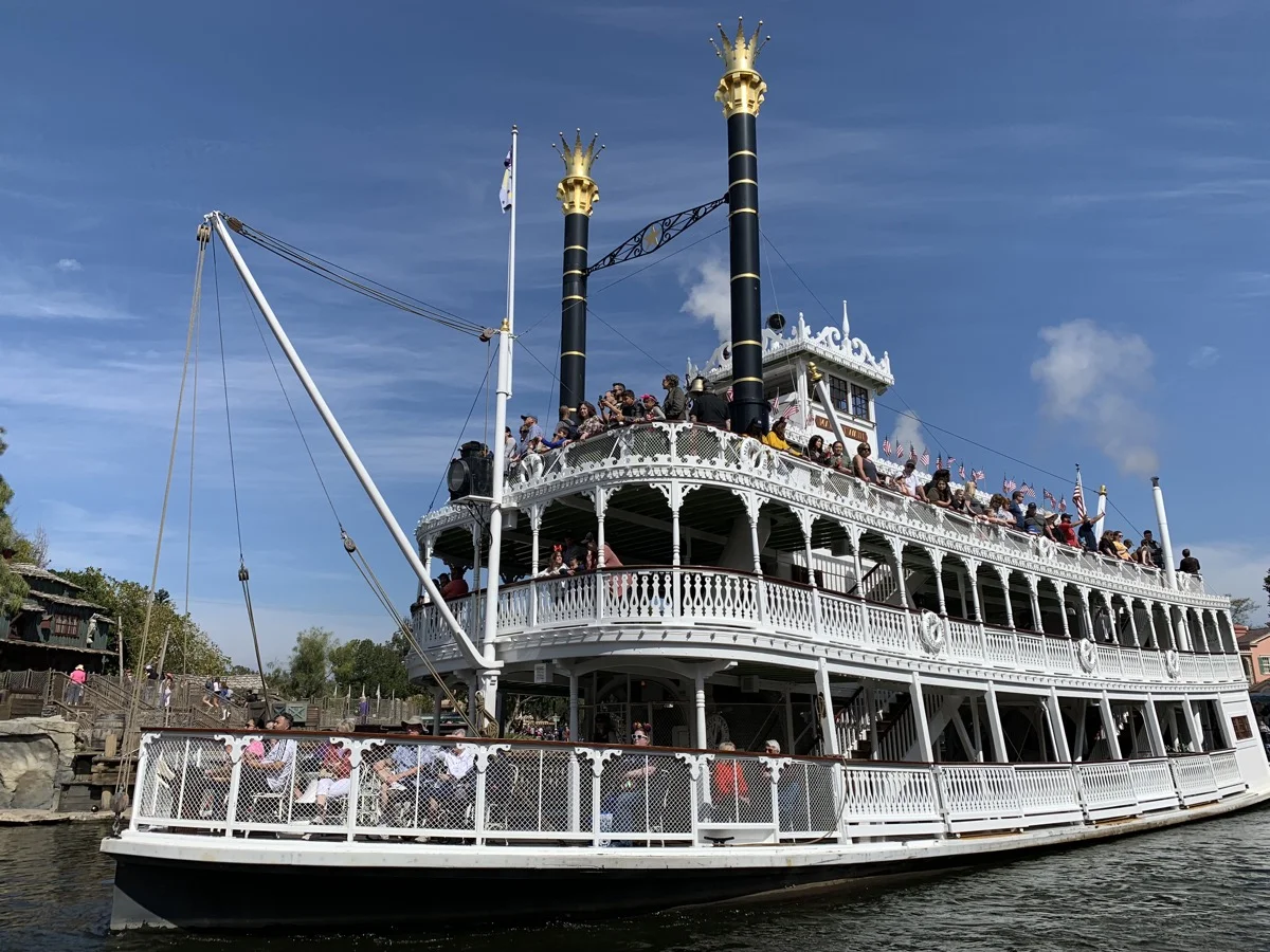 disneyland planning guide misc 10.jpeg
