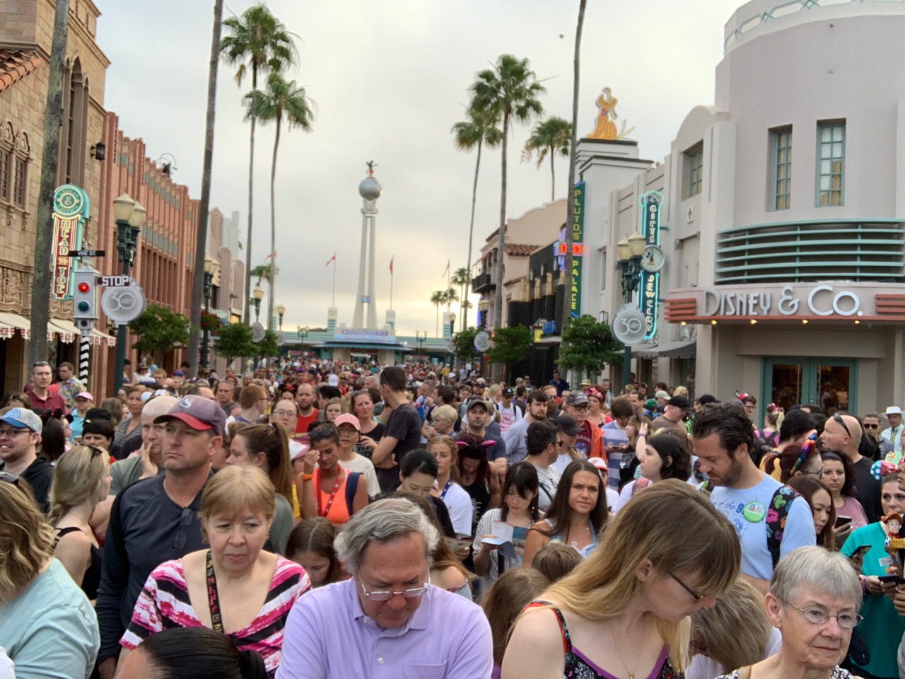 disney world trip report early summer 2019 day two 10 rope drop.jpeg