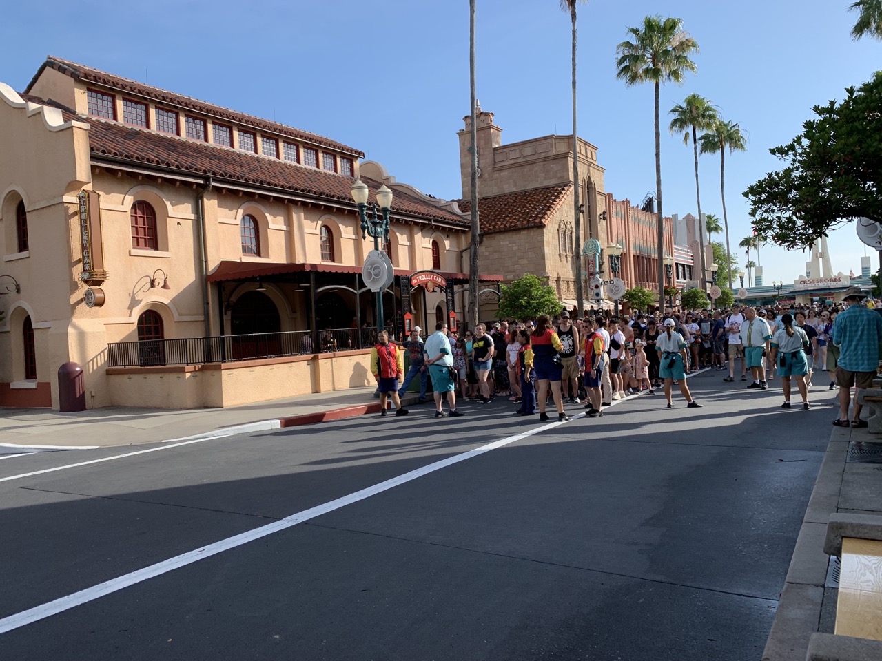 disney world trip report early summer 2019 day two 26 rope drop.jpeg