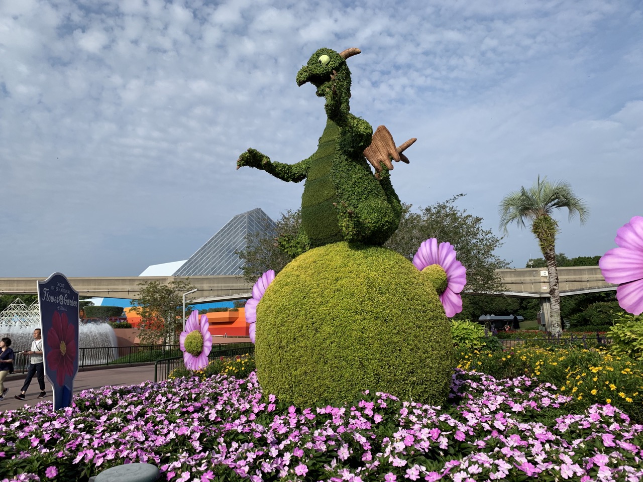 disney world trip report early summer 2019 day six 25 topiary.jpeg