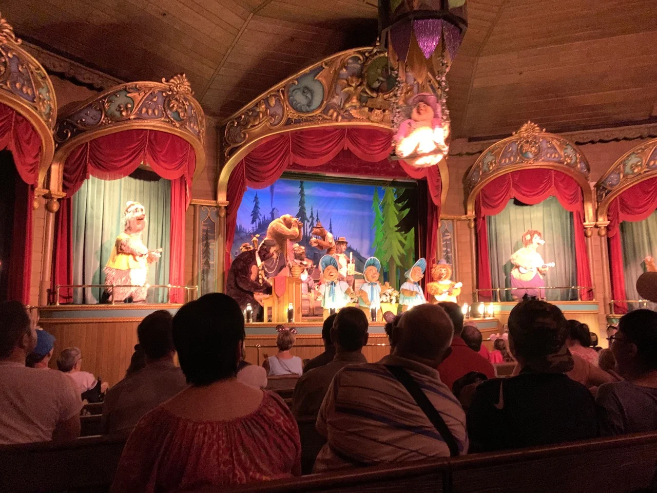 disney world trip report early summer 2019 day five 47 country bears.jpeg