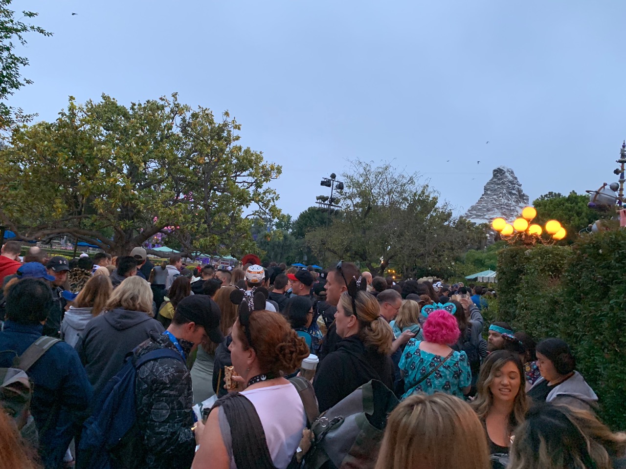 disneyland trip report day 2 galaxys edge 6.jpeg