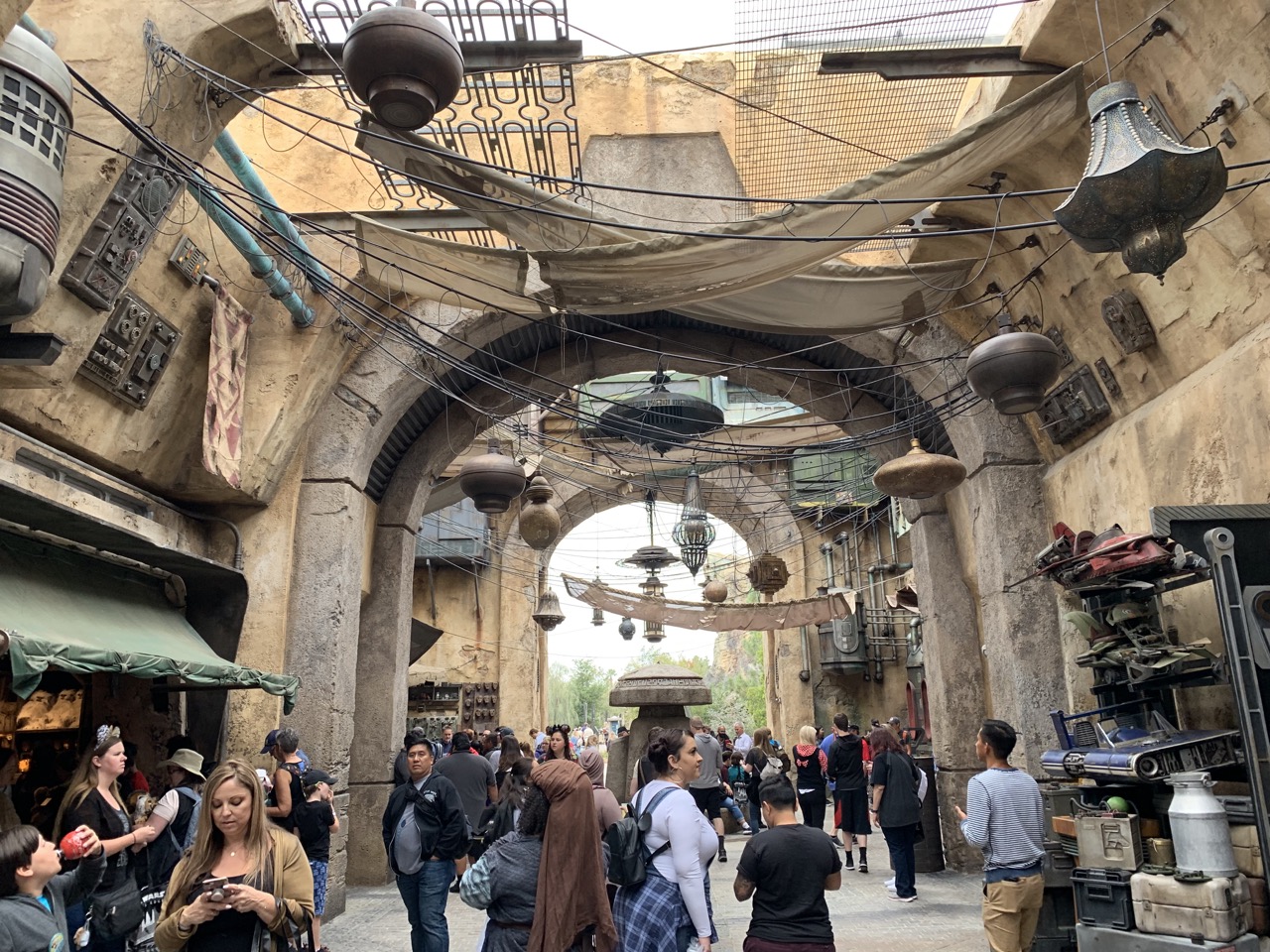 disneyland trip report day 2 galaxys edge 41.jpeg