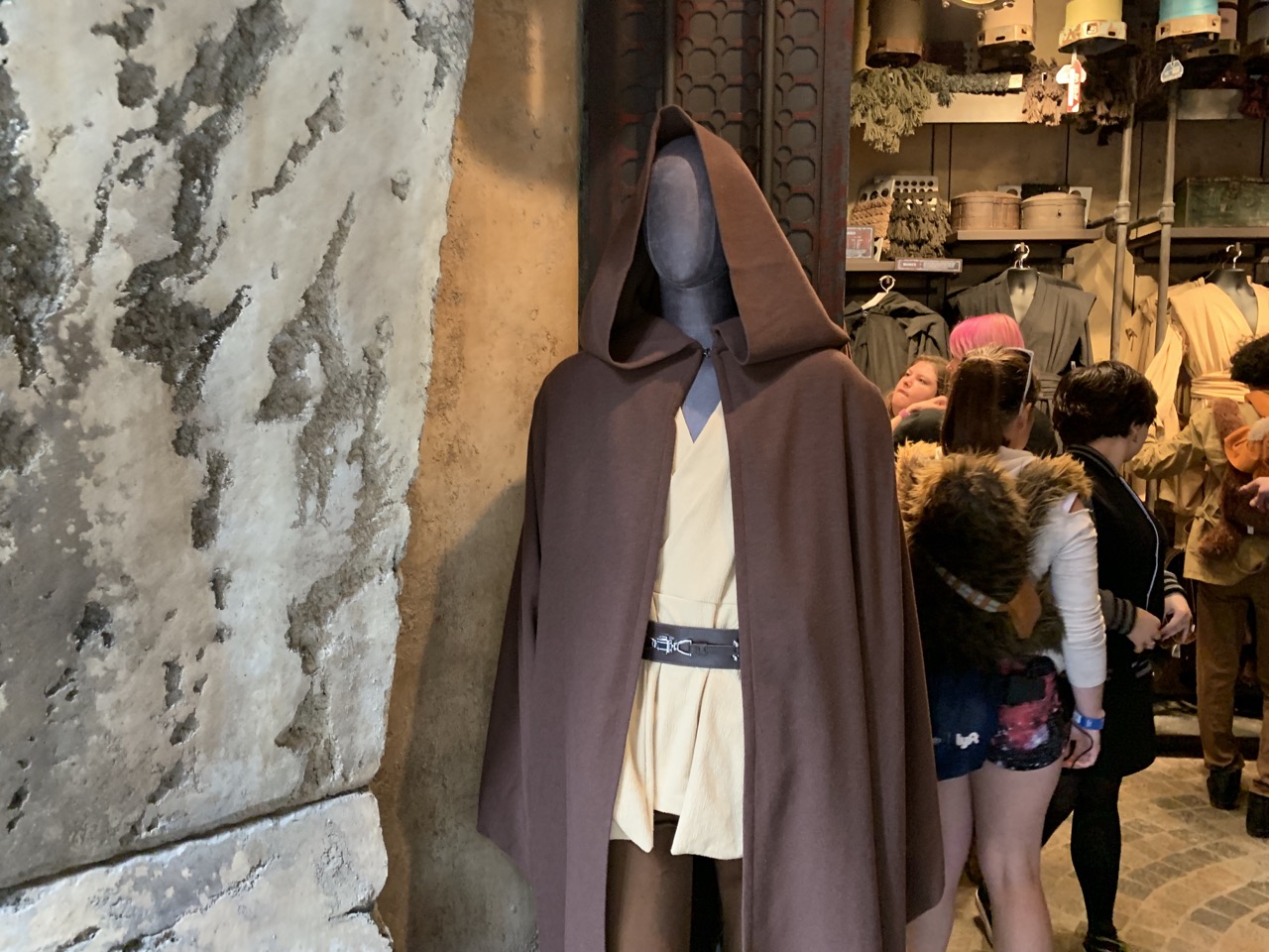 star wars land galaxys edge guide black spire outfitters.jpeg