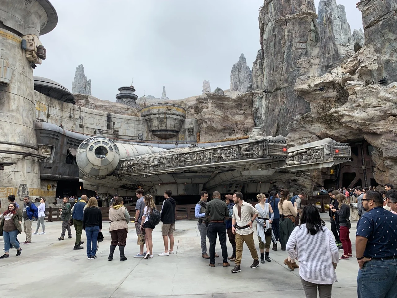 Galaxy's Edge Millennium Falcon Ride Target Millennium