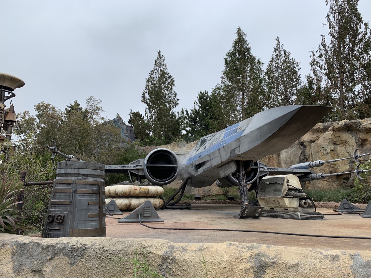star wars land galaxys edge guide 2.jpeg