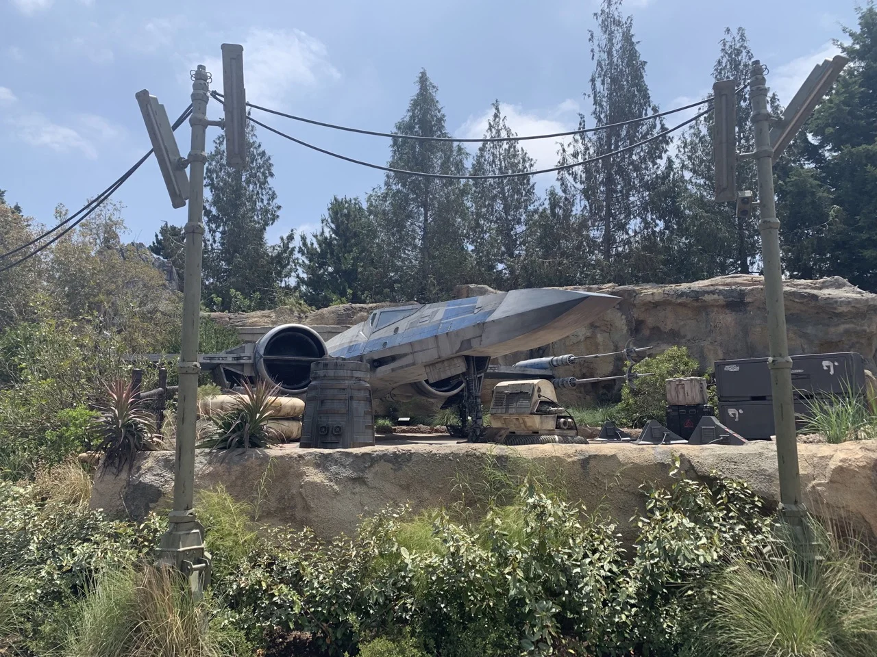 star wars land disneyland galaxys edge plan touring strategy 7.jpeg