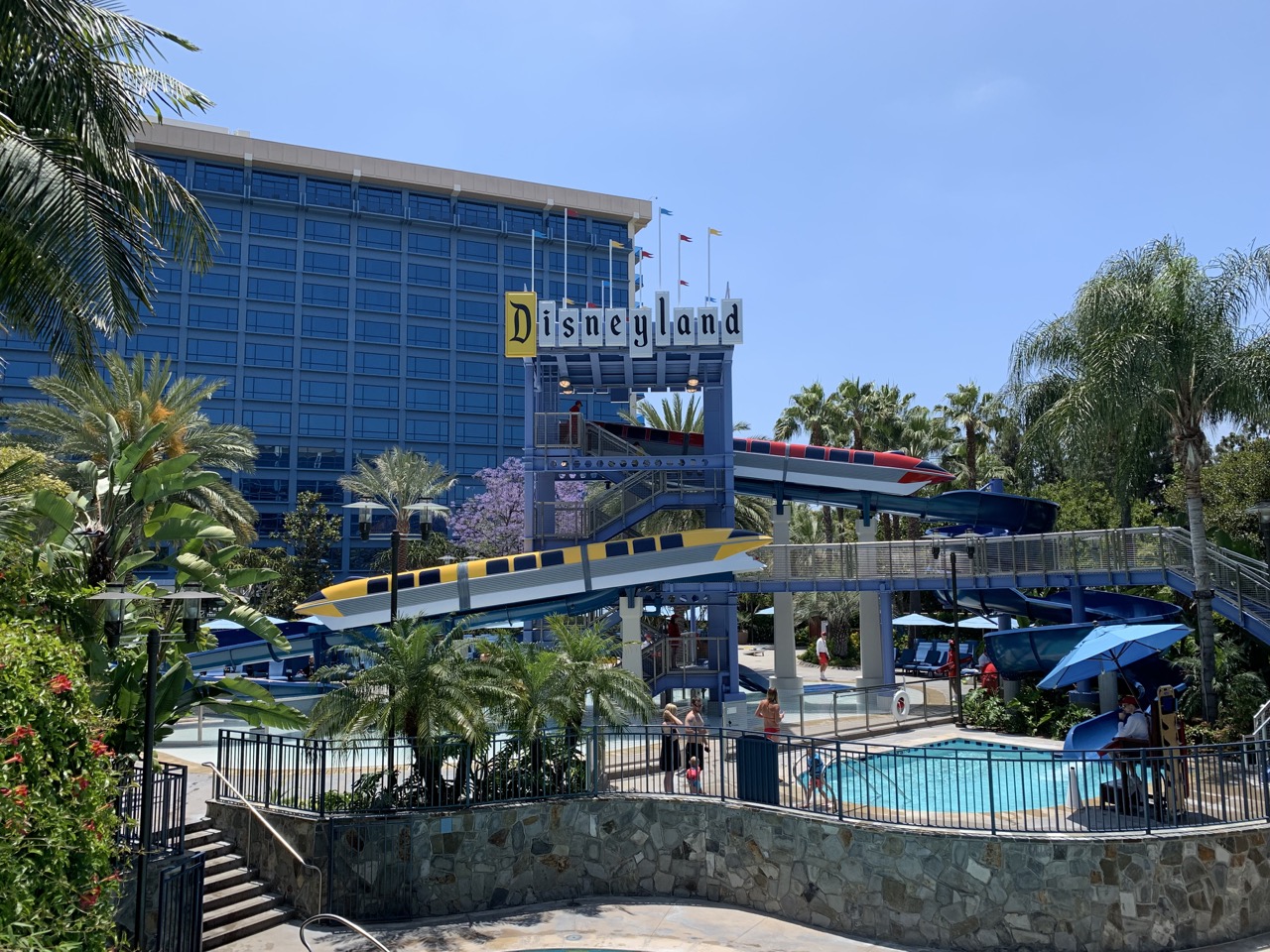 disneyland trip report day 3 05 disneyland hotel.jpeg
