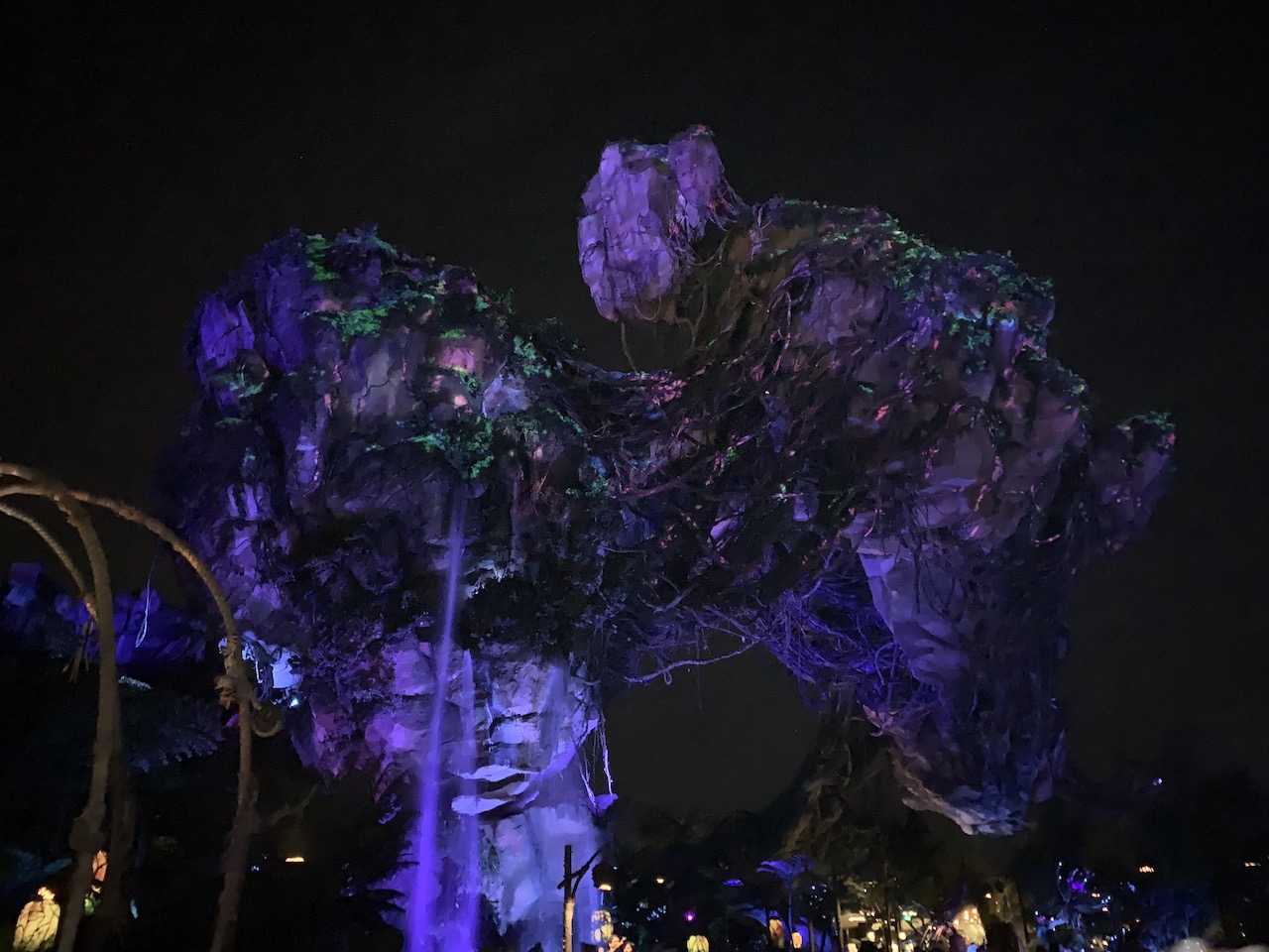 disney animal kingdom hours 05 pandora.jpeg