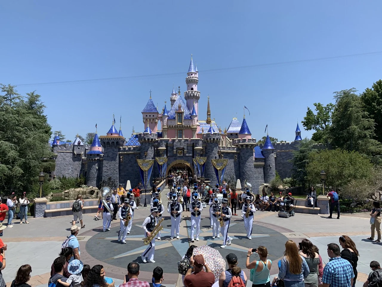 Disney Castles Around The World Ranked Mouse Hacking