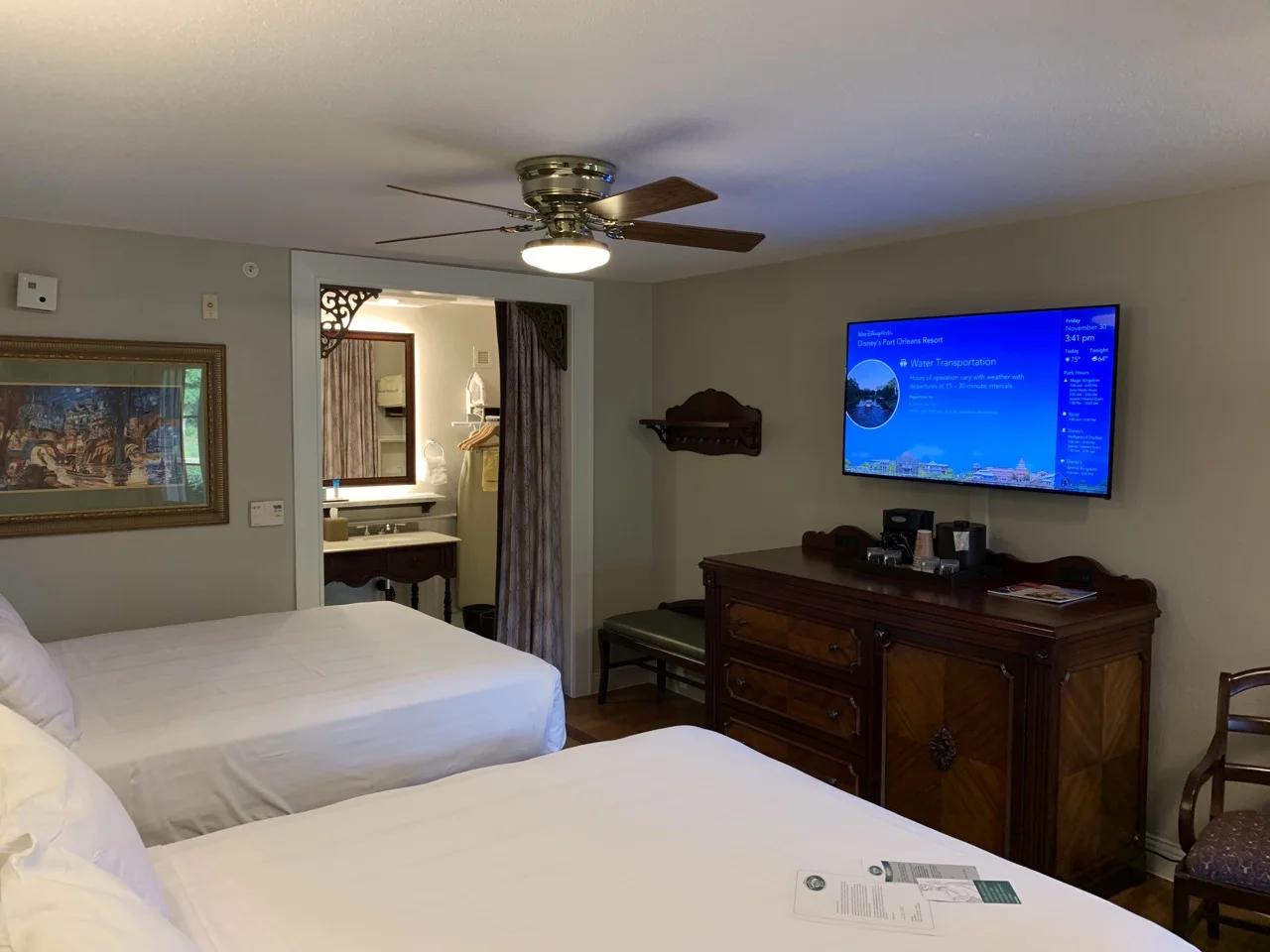 disney world resort best hotels 08 french quarter room.jpeg