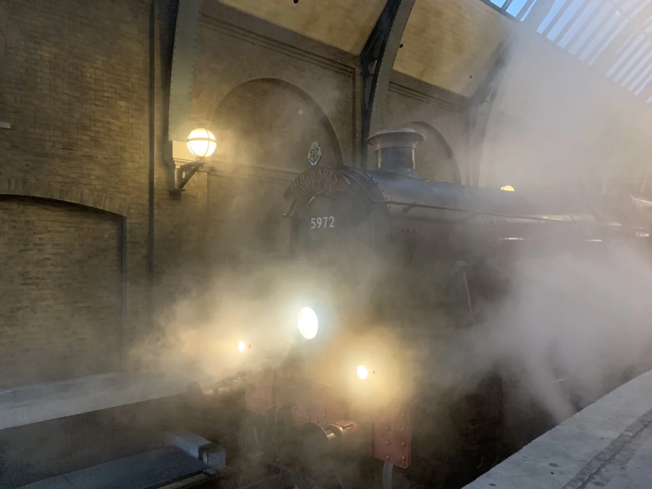 universal orlando summer 2019 trip report part 4 hogwarts express early.jpeg