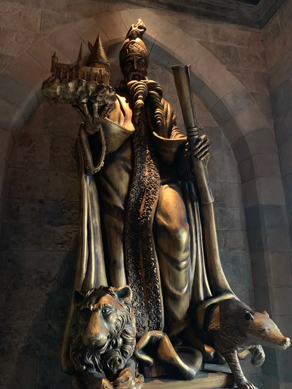 universal orlando summer 2019 trip report part 5 forbidden journey queue.jpeg