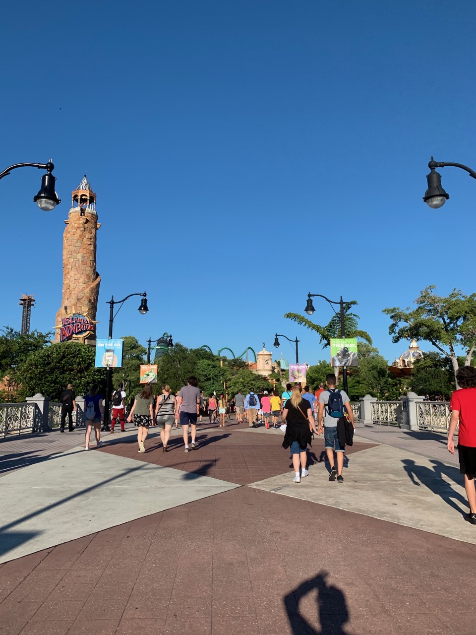 Universal Orlando - Islands Of Adventure - Entrance Lighth…