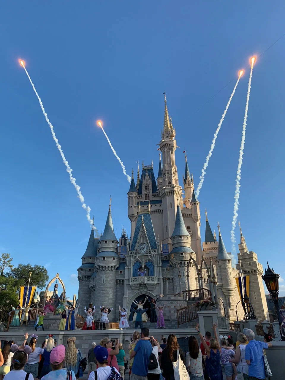 wdw trip report magic kingdom extra extra magic hour 06.jpeg
