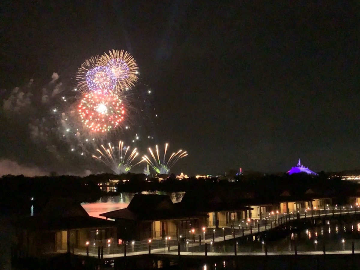 disney world no parks day polynesian fireworks.jpeg