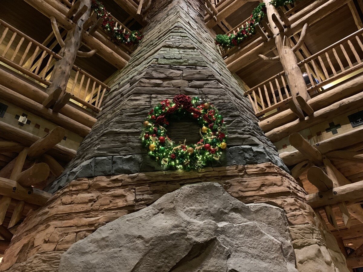 disney world hotels christmas decorations wilderness lodge 4.jpg