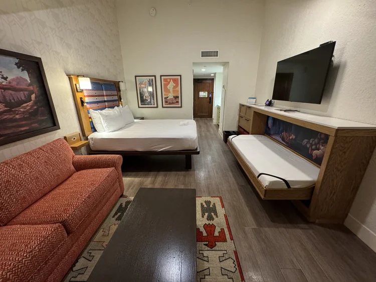Review of Boulder Ridge Villas Deluxe Studio (Wilderness Lodge)