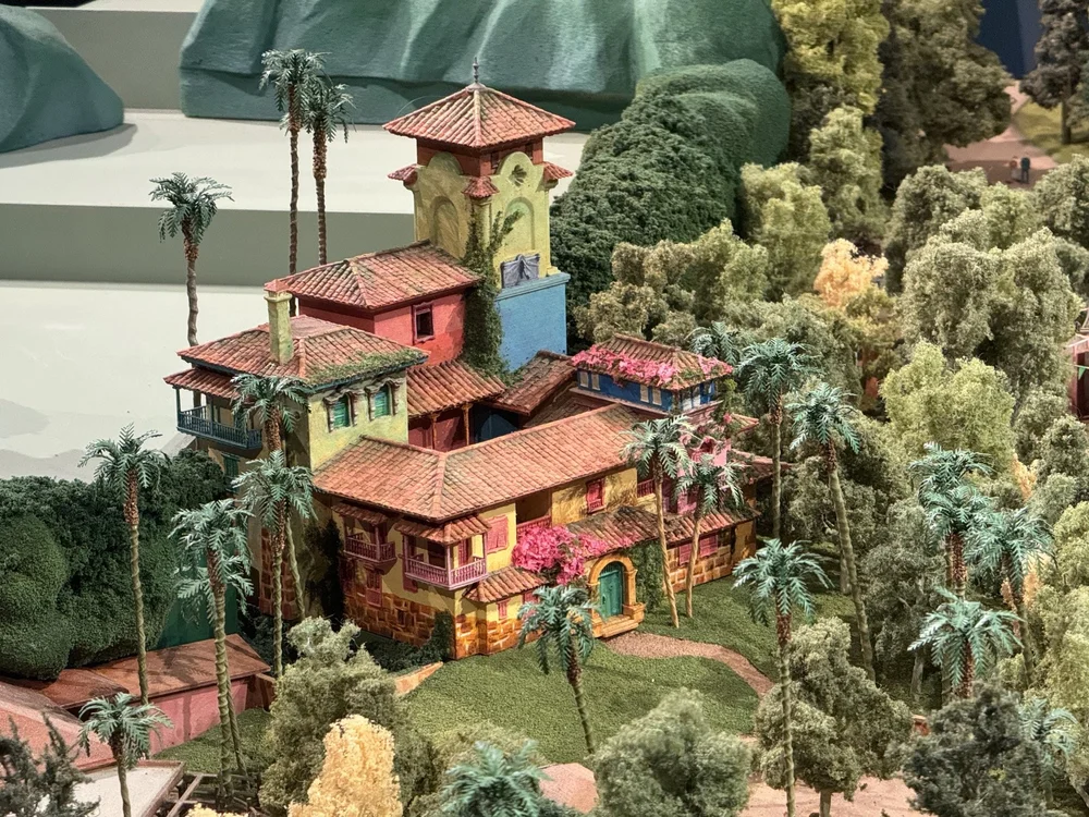 disney-world-tropical-americas-model-03.jpeg