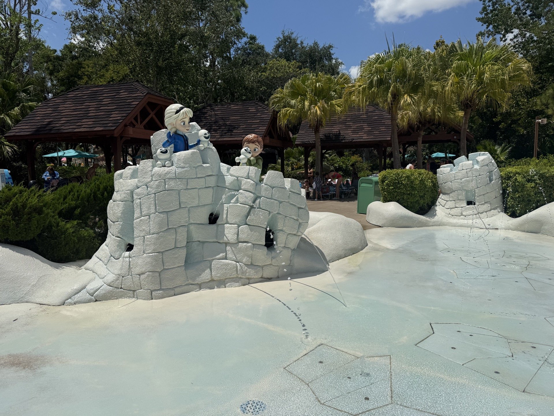 disney-blizzard-beach-AnnaElsaSplashpad.jpeg
