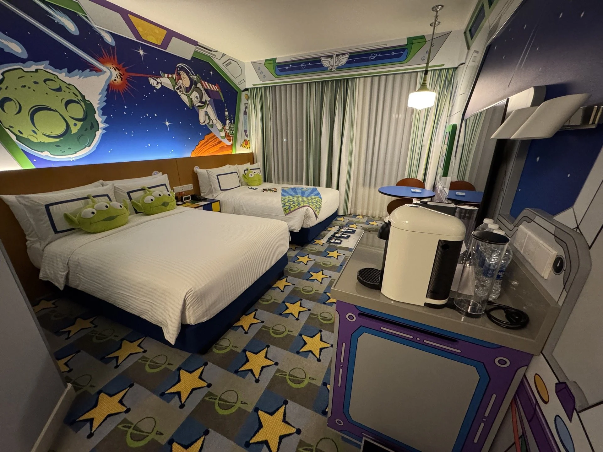 Shanghai Disneyland Toy Story Hotel Review
