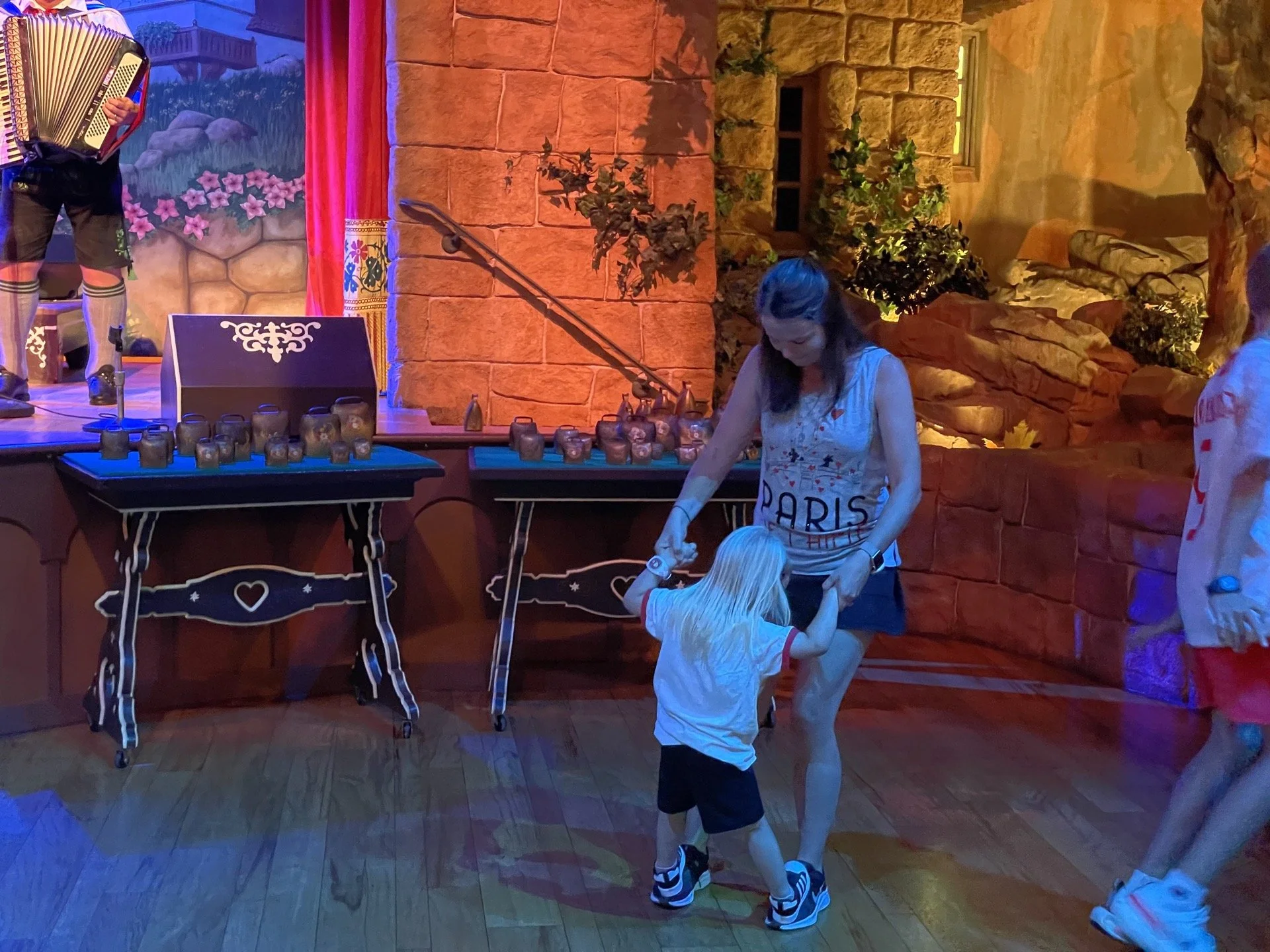 biergarten-epcot-fun-w-kids-03.jpeg