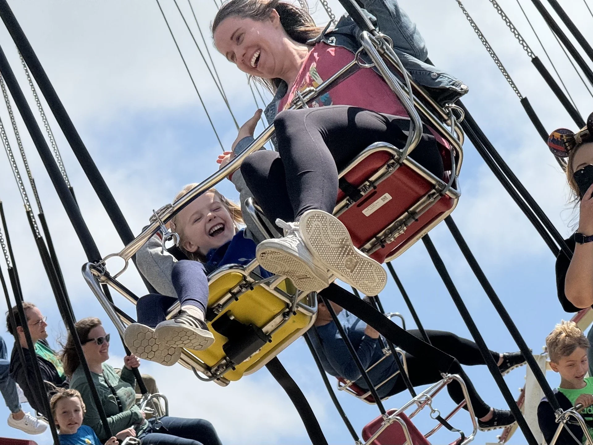 Best Rides for Toddlers at Disneyland [Both Parks]