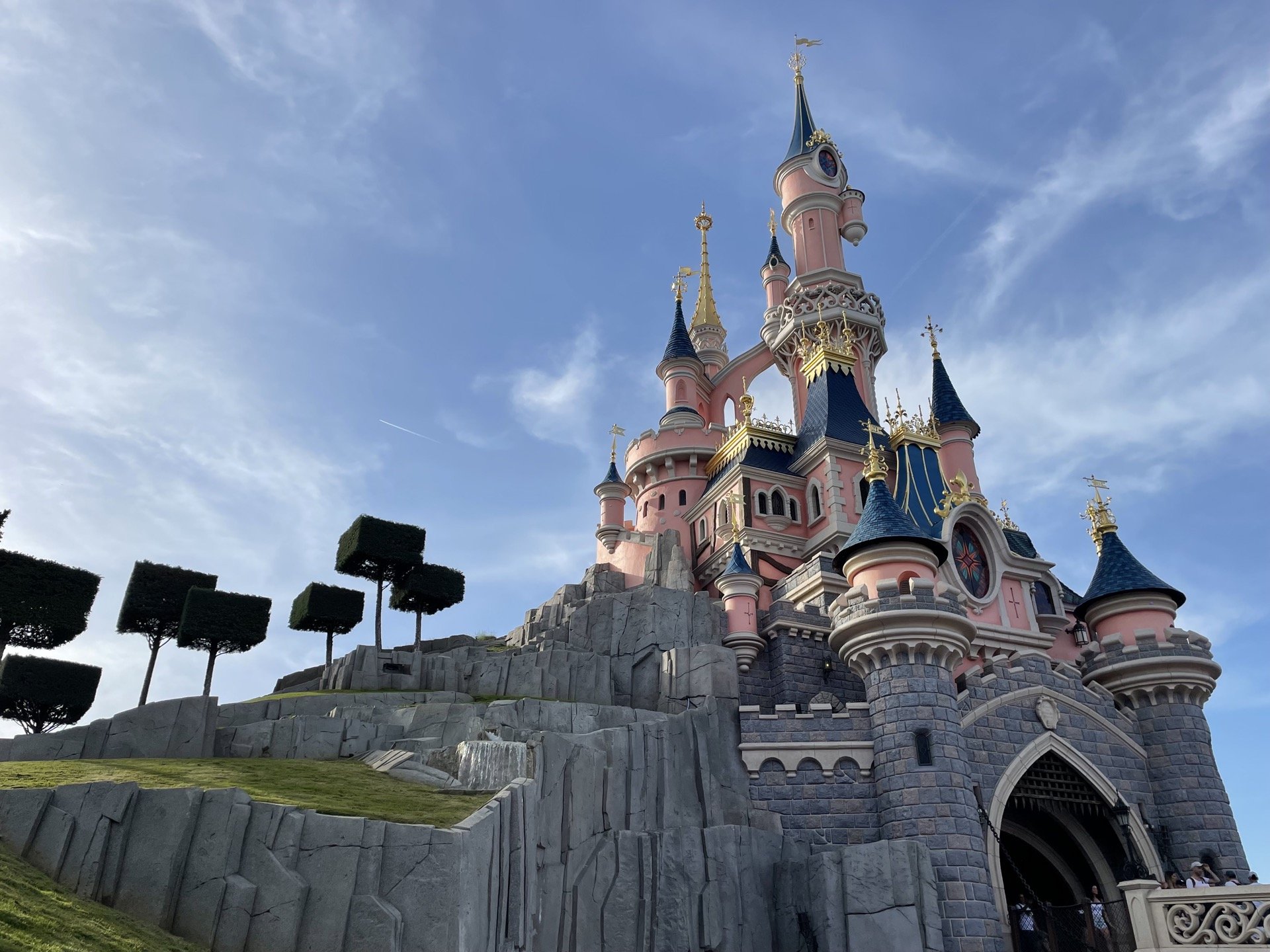 Everything You Need To Know About Visiting Disneyland Paris