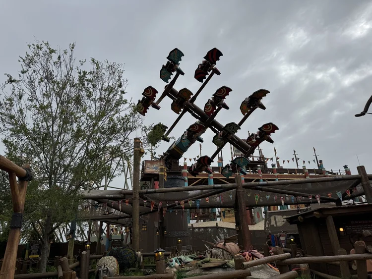 Dragon Racers Rally Logo Universal Epic Universe Rides Guide + Best Rides Ranked